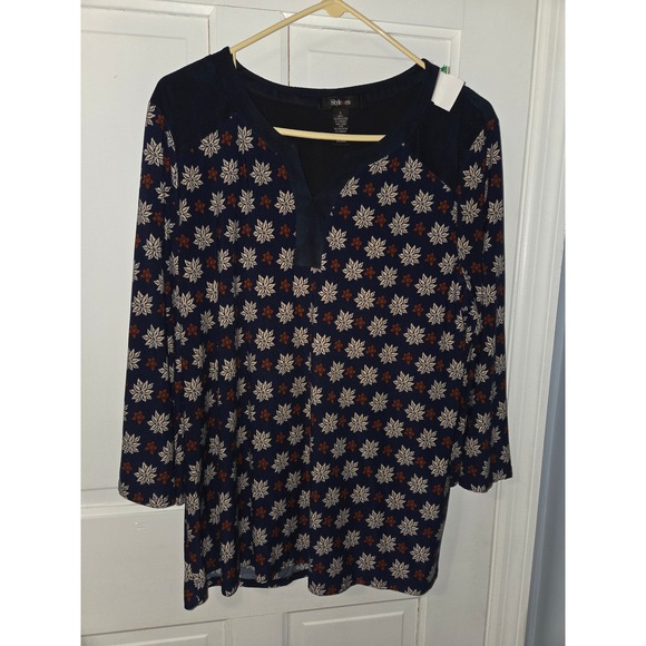 Style & Co Blouse Womens Large Navy Blue Floral Boho Cottagecore - Picture 3 of 4